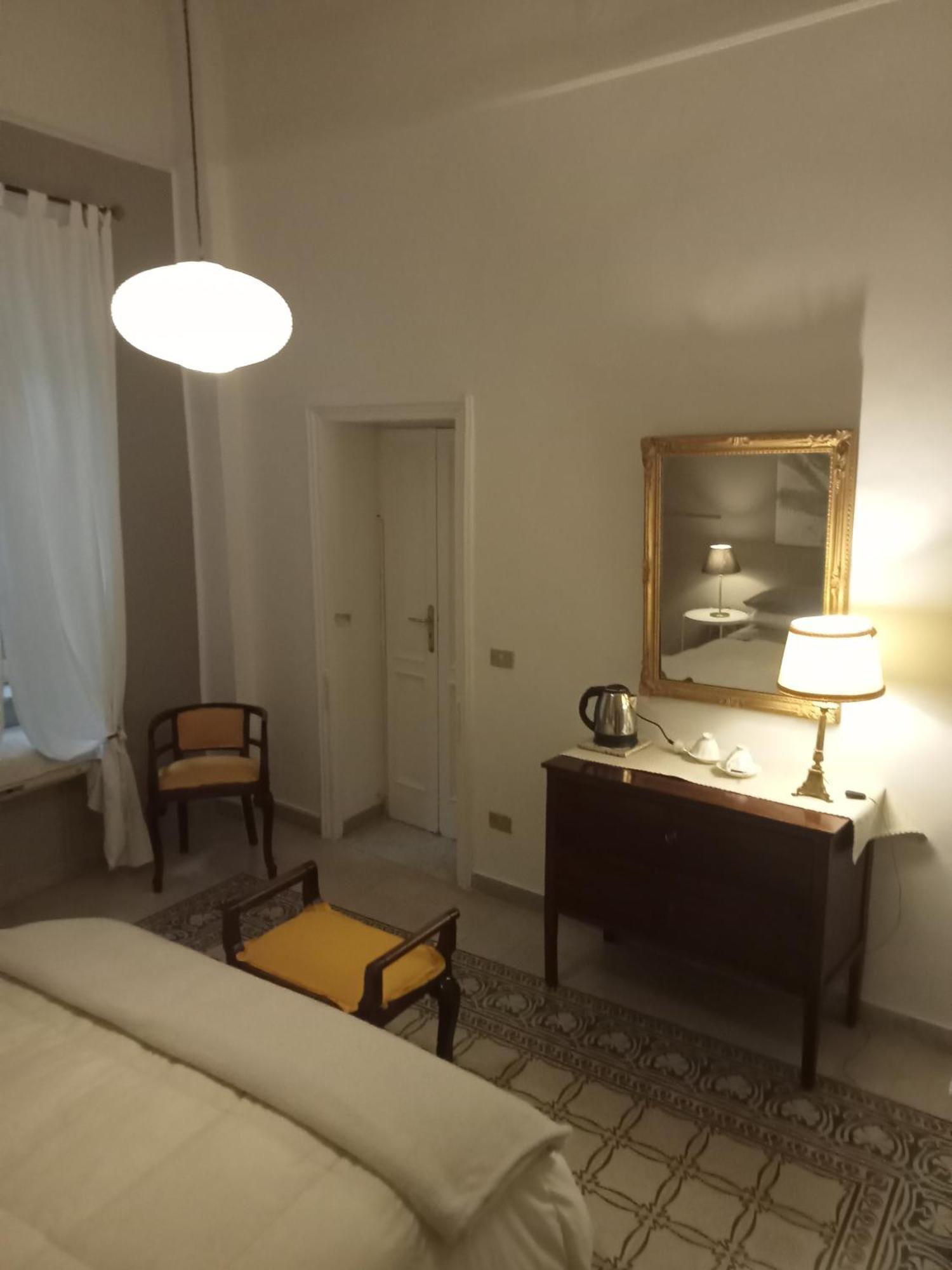 Altera Domus Nápoles Quarto foto